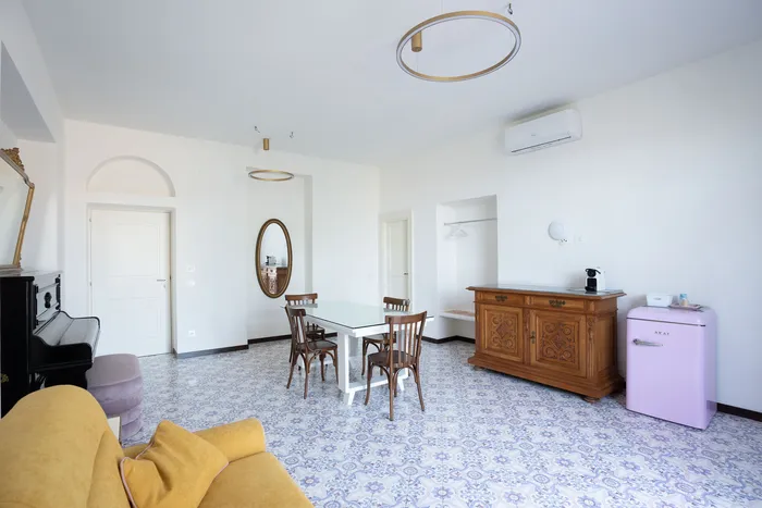 Suite with terrace-60