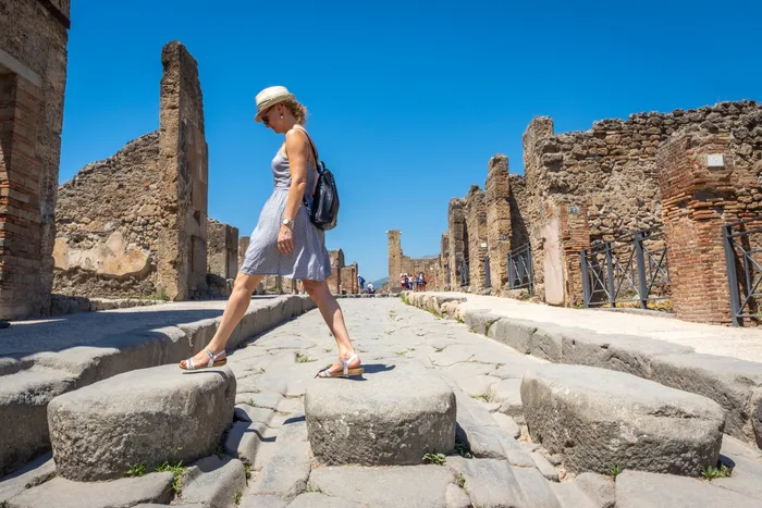 Pompeii & Herculaneum Tour