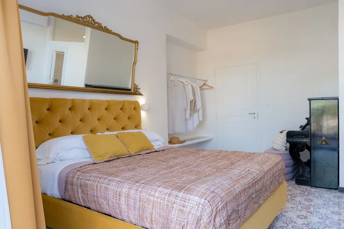 Deluxe with terrace-9